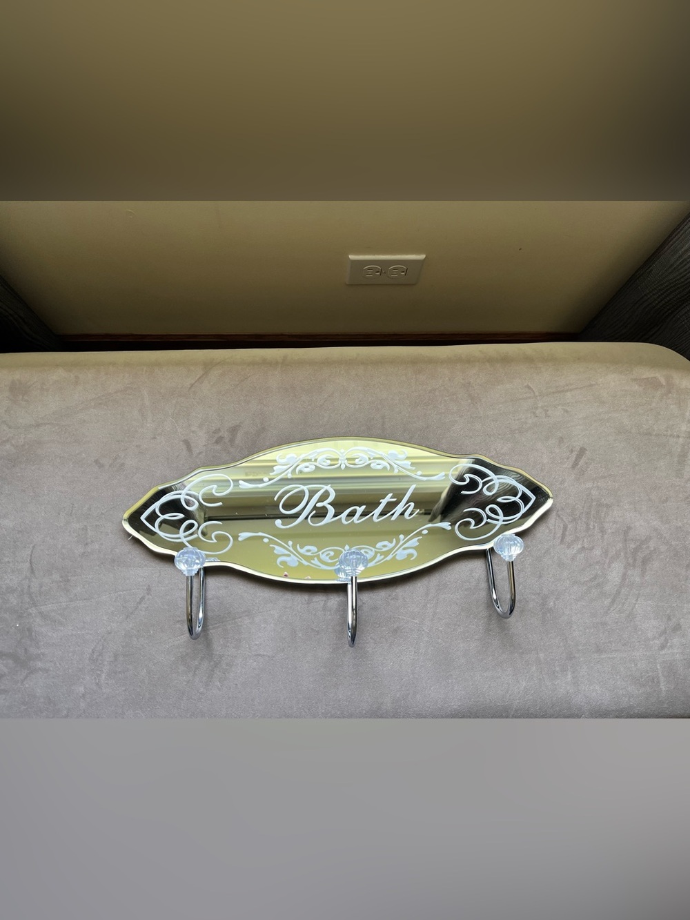 Mirrored Silver Bath Wall Hook Rack with Crystal Knobs